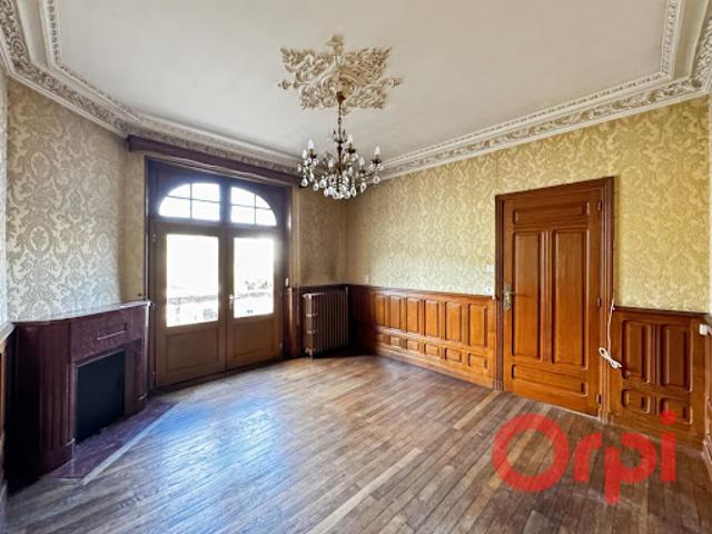 Vente Maison 5 pièces 138 m2 Saint Amand Montrond