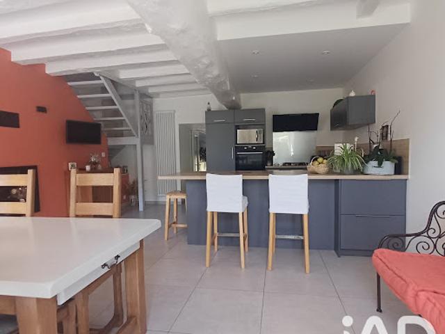 Vente Maison 5 pièces 138 m2 Saint germain des pres