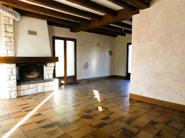 Vente Maison 5 pièces 138 m2 Saint Gondon