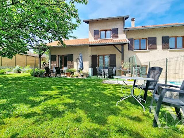 Vente Maison 5 pièces 138.39 m2 Saint Germain au Mont d'Or