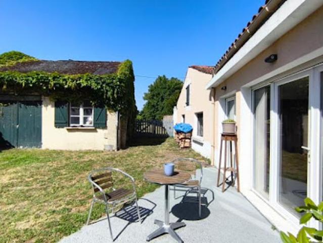 Vente Maison 5 pièces 138.31 m2 Châteaubernard