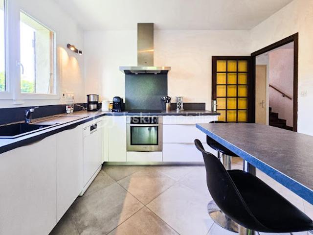 Vente Maison 5 pièces 139 m2 Claix