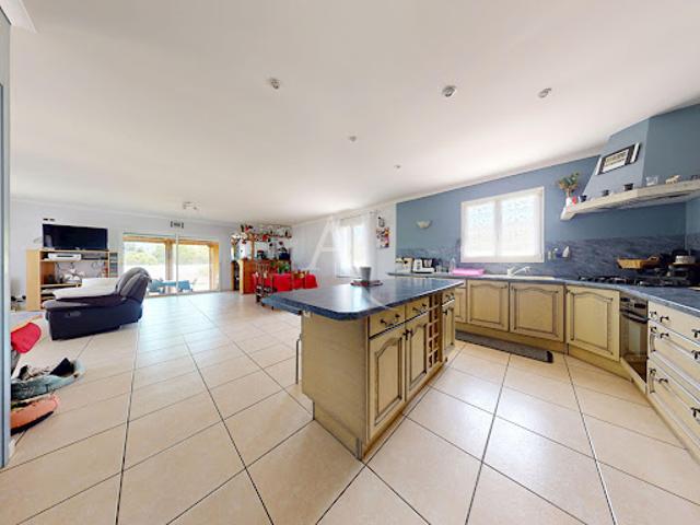 Vente Maison 5 pièces 139 m2 Cruscades