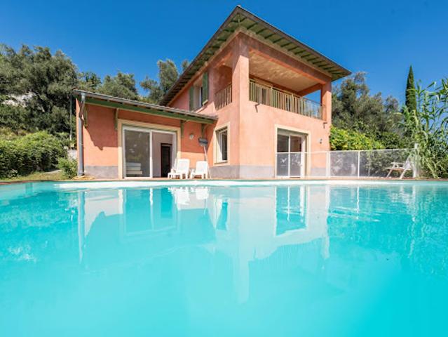 Vente Maison 5 pièces 139 m2 Falicon