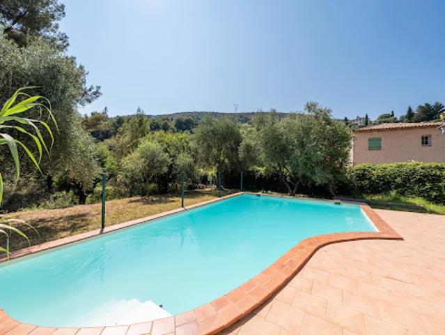 Vente Maison 5 pièces 139 m2 Falicon