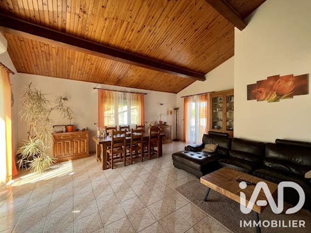 Vente Maison 5 pièces 139 m2 Fleury