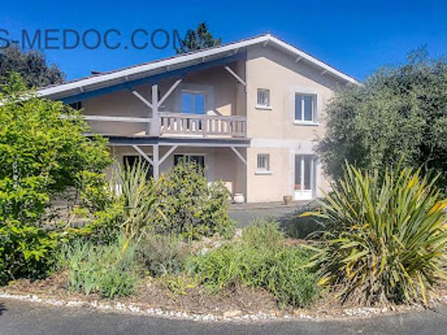 Vente Maison 5 pièces 139 m2 Gaillan en Médoc