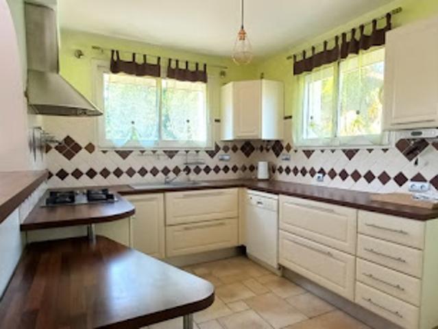 Vente Maison 5 pièces 139 m2 Riberac
