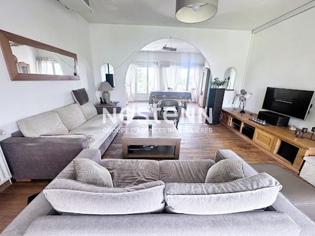 Vente Maison 5 pièces 139.29 m2 Aubigné Racan