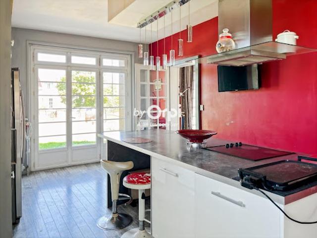 Vente Maison 5 pièces 130 m2 Murat