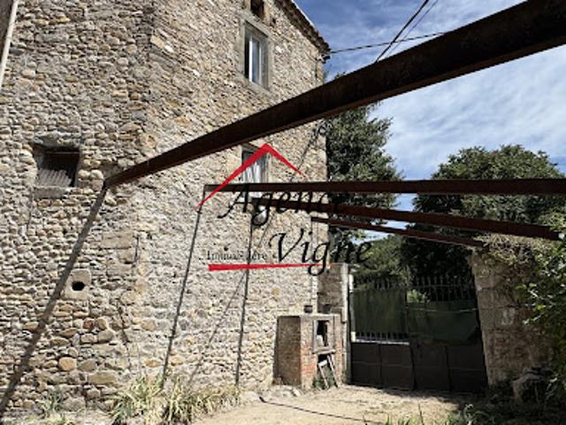 Vente Maison 5 pièces 130 m2 Meyrannes