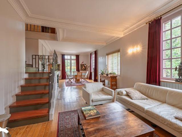 Vente Maison 6 pièces 153 m2 Eaubonne