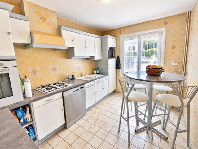 Vente Maison 5 pièces 130 m2 Nesles la Montagne