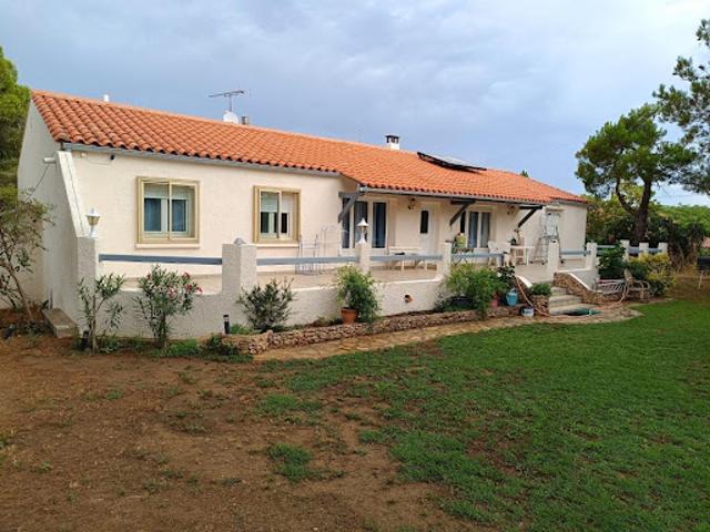 Vente Maison 5 pièces 130 m2 Névian