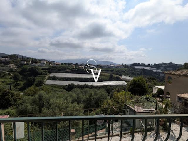 Vente Maison 5 pièces 130 m2 Nice