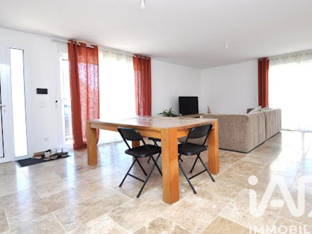 Vente Maison 5 pièces 130 m2 Bruyeres le chatel
