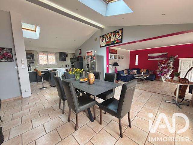 Vente Maison 5 pièces 130 m2 Cuers