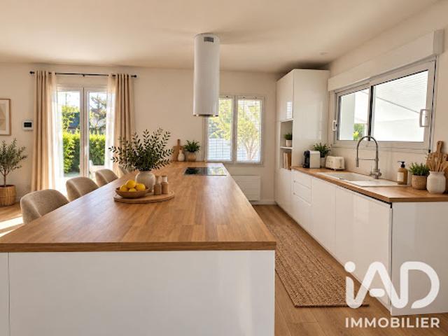 Vente Maison 5 pièces 130 m2 Castelnau de Médoc