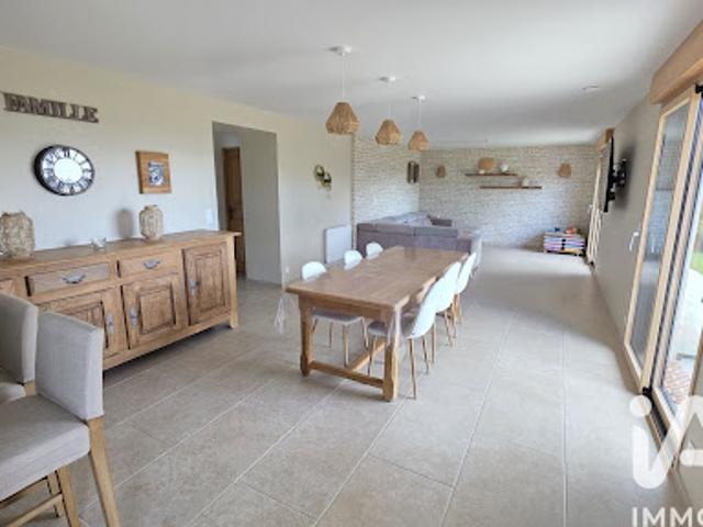 Vente Maison 5 pièces 130 m2 Ferrières en Bray