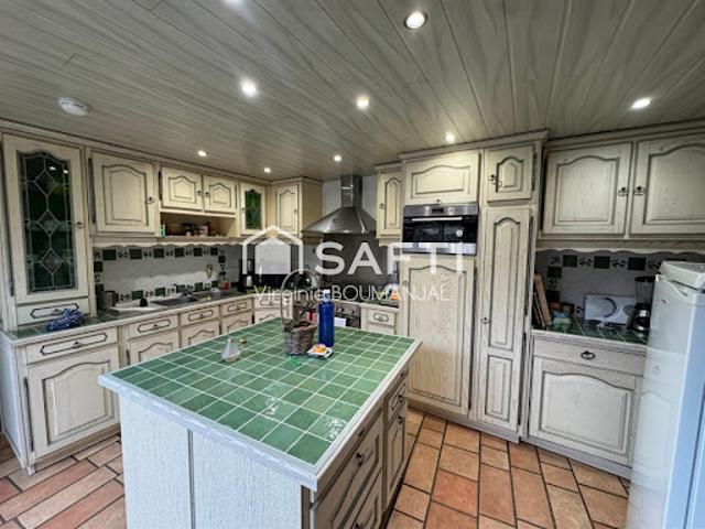 Vente Maison 5 pièces 130 m2 Guerbigny