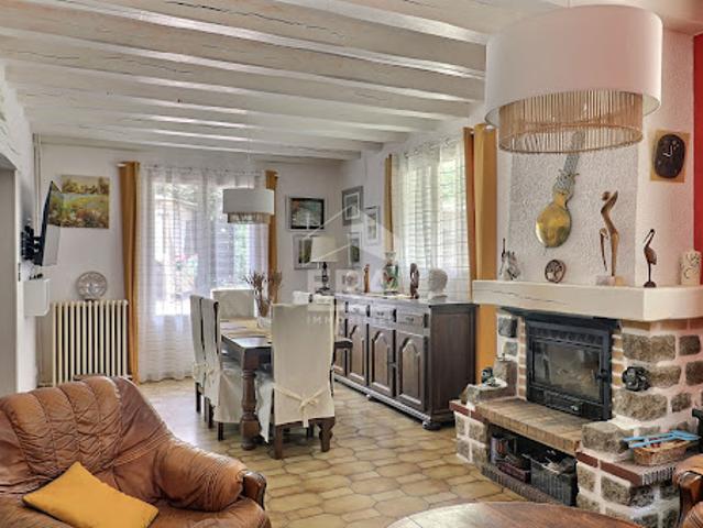 Vente Maison 5 pièces 130 m2 Guillerval