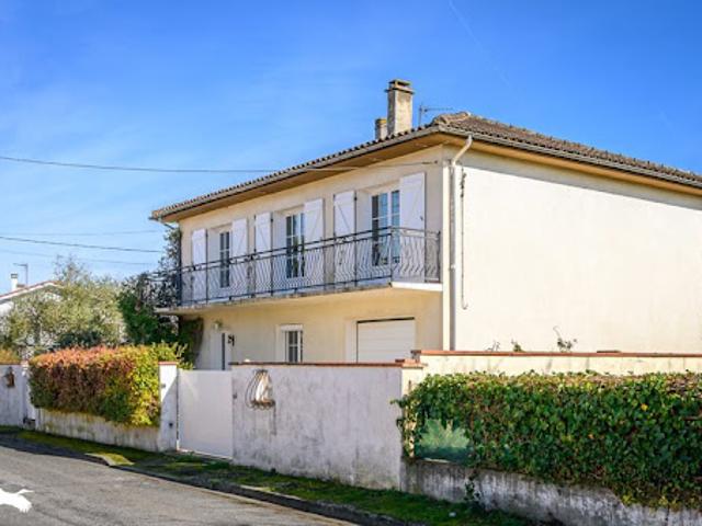 Vente Maison 6 pièces 130 m2 Labastide Saint Pierre