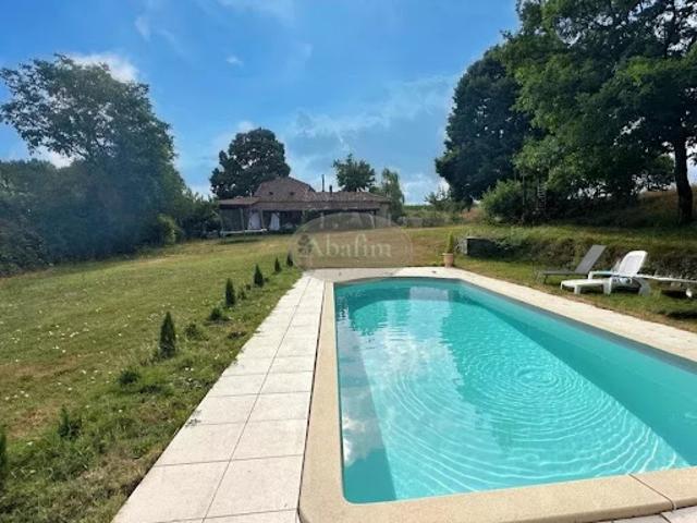 Vente Maison 5 pièces 130 m2 Lagarde Hachan
