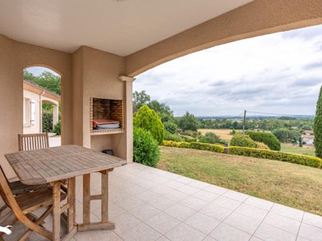 Vente Maison 5 pièces 130 m2 Le Fleix