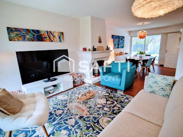 Vente Maison 5 pièces 130 m2 Le Haillan