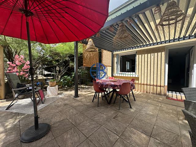 Vente Maison 5 pièces 130 m2 Saint Baudille de la Tour