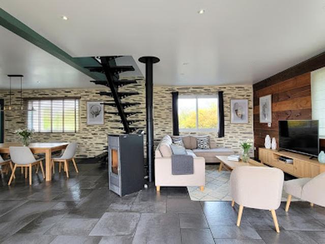 Vente Maison 5 pièces 130 m2 Saint Jean de Linières