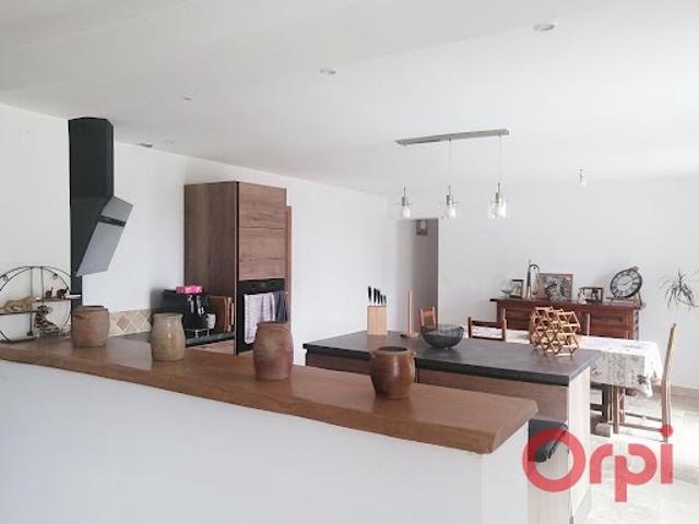 Vente Maison 5 pièces 130 m2 Saint Laurent en Gâtines