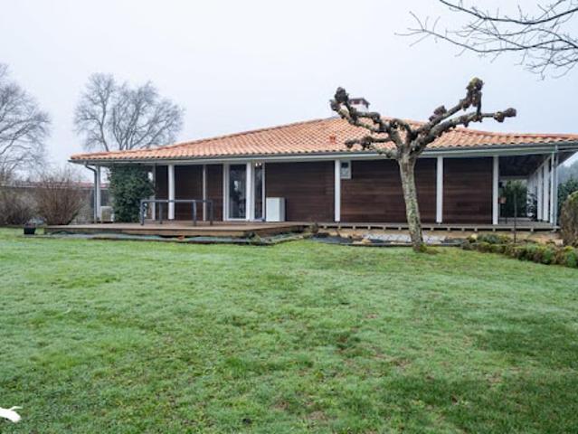 Vente Maison 5 pièces 130 m2 Saint leon