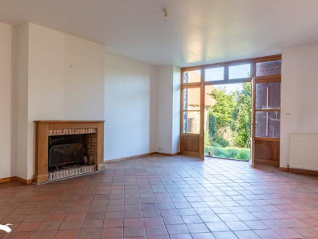 Vente Maison 5 pièces 130 m2 Saint Priest Ligoure
