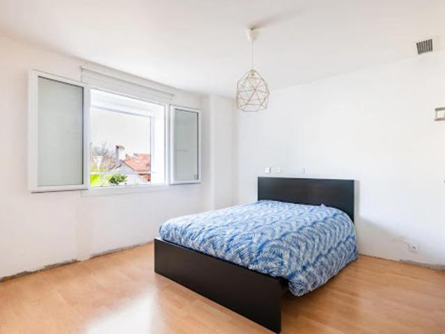 Vente Propriété 5 pièces 130 m2 Vitrolles