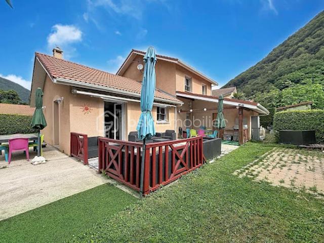 Vente Maison 5 pièces 130 m2 Vizille