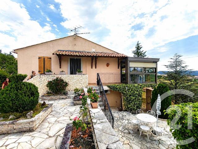 Vente Maison 5 pièces 130.66 m2 Saint Etienne les Orgues