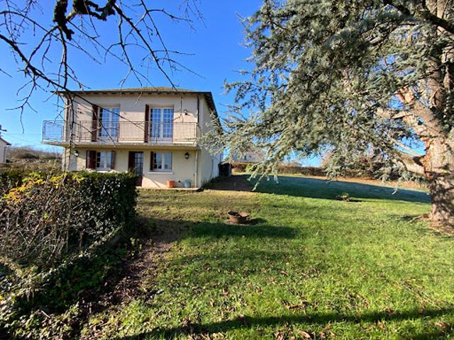 Vente Maison 5 pièces 130.87 m2 Aigurande