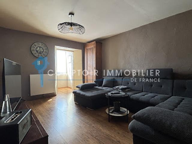 Vente Maison 5 pièces 131 m2 Montferrat