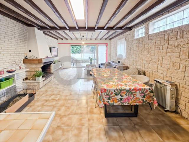 Vente Maison 5 pièces 131 m2 Montreuil