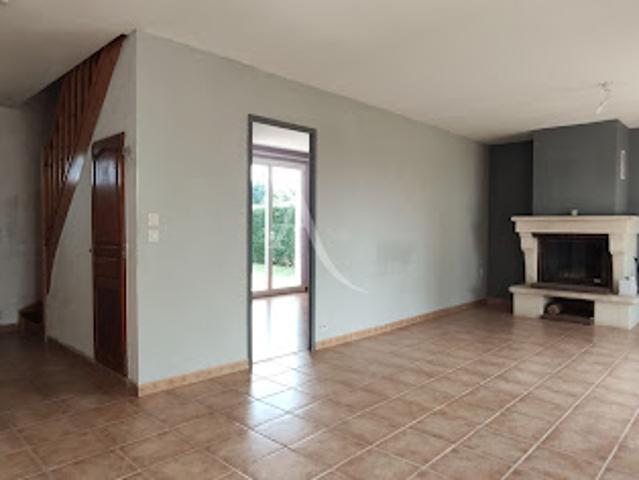 Vente Maison 5 pièces 131 m2 Neuvy en Sullias