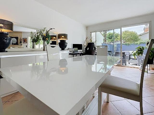 Vente Maison 5 pièces 131 m2 Bordeaux