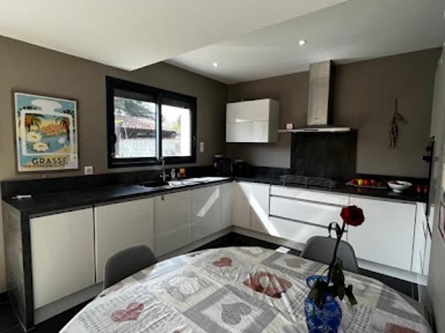 Vente Maison 5 pièces 131 m2 Cazeres