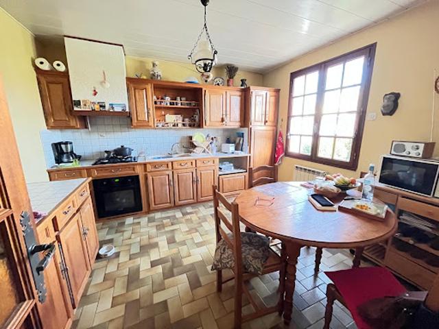 Vente Maison 5 pièces 131 m2 Corseul