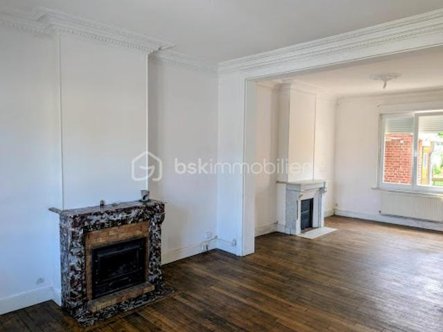 Vente Maison 5 pièces 131 m2 Essigny le Grand