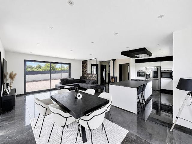 Vente Maison 5 pièces 131 m2 Prisse