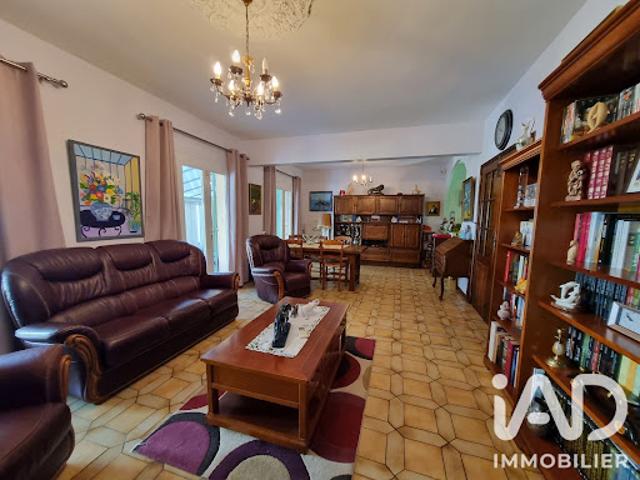 Vente Maison 5 pièces 131 m2 Raphèle lès Arles