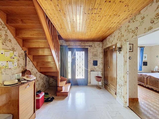 Vente Maison 5 pièces 131 m2 Saint Jean de Linières