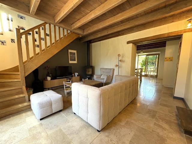 Vente Maison 5 pièces 131.15 m2 Gruffy
