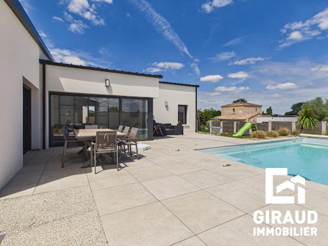 Vente Maison 5 pièces 131.91 m2 Essarts en Bocage